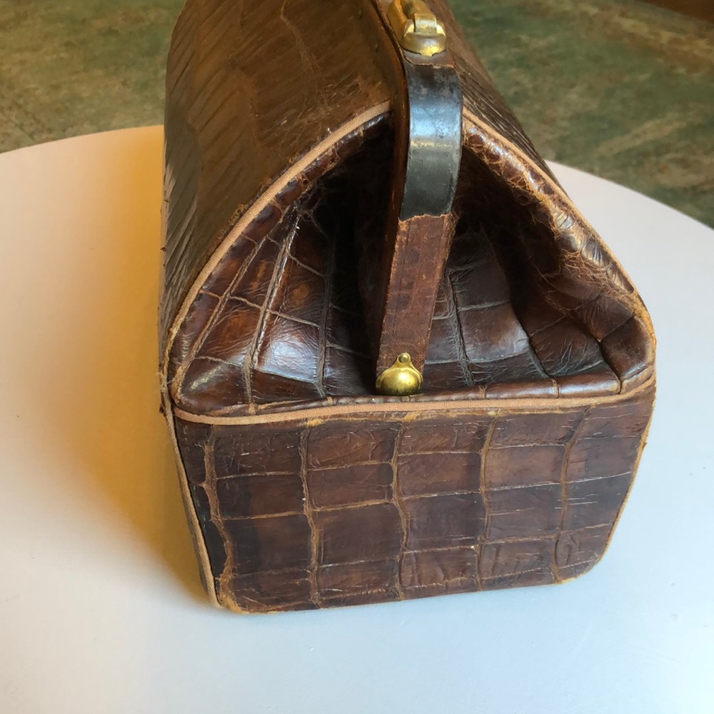 🎉HP🎉Authentic crocodile vintage doctors bag - Picture 5 of 7